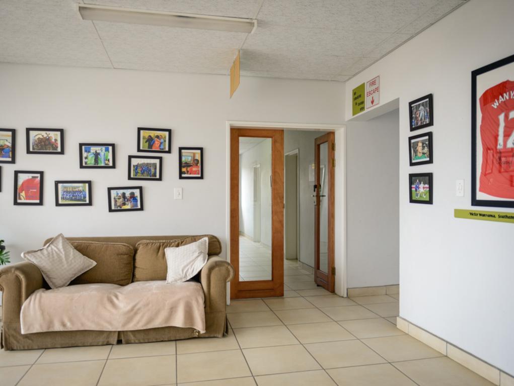 Hokahanya Inn & Conference Centre Maseru Ngoại thất bức ảnh